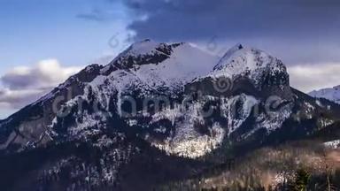 斯洛伐克塔特拉山上的哈弗兰峰景观-延时视频50fps